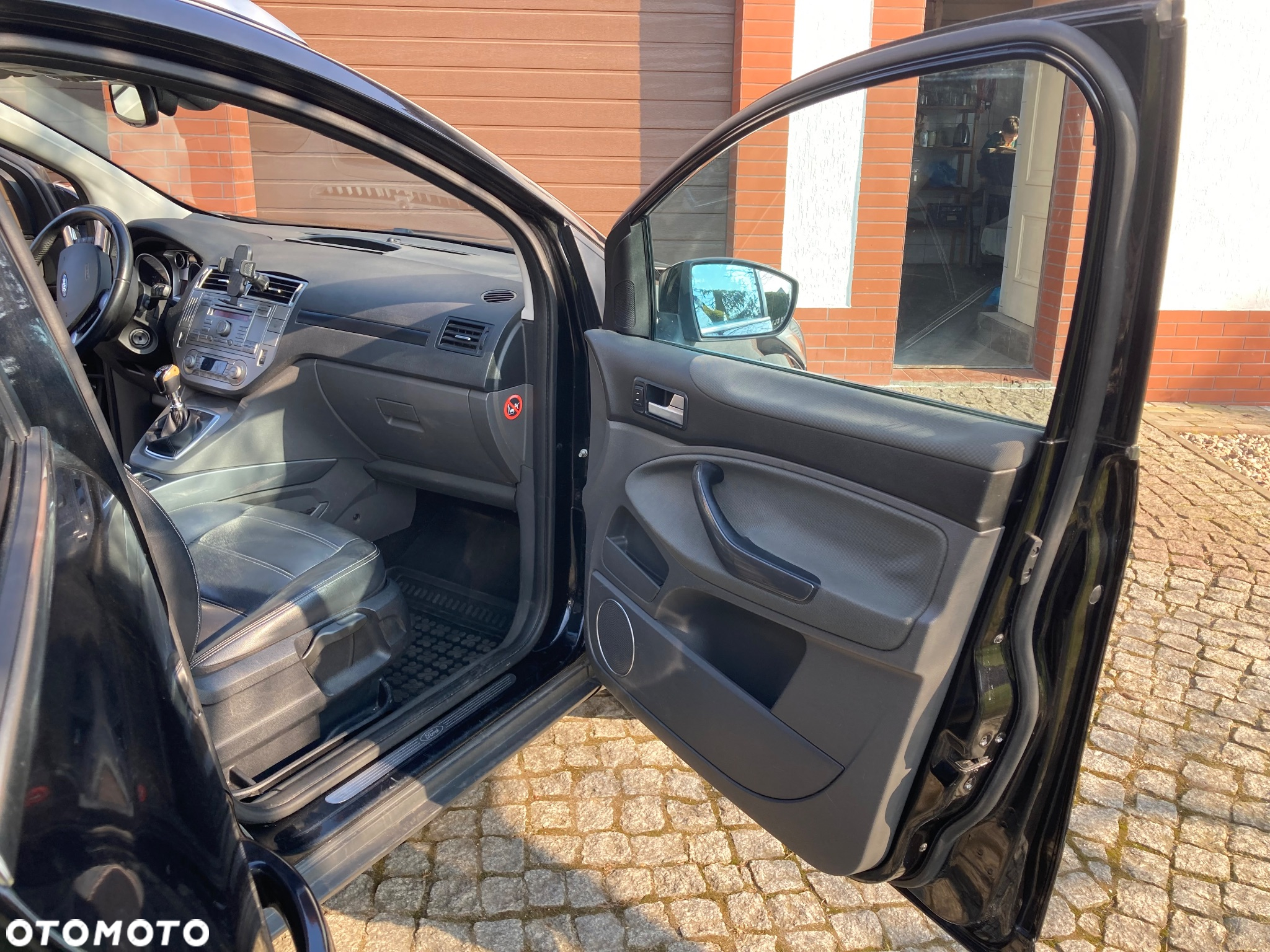 Ford Kuga 2.0 TDCi 4x4 Titanium - 22