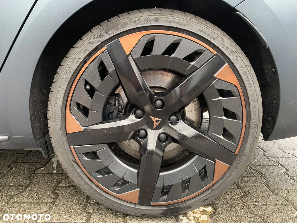Cupra Leon Sportstourer 2.0 TSI 4Drive VZ DSG - 26