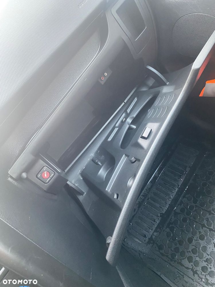 Peugeot 207 75 Millesim 200 - 7