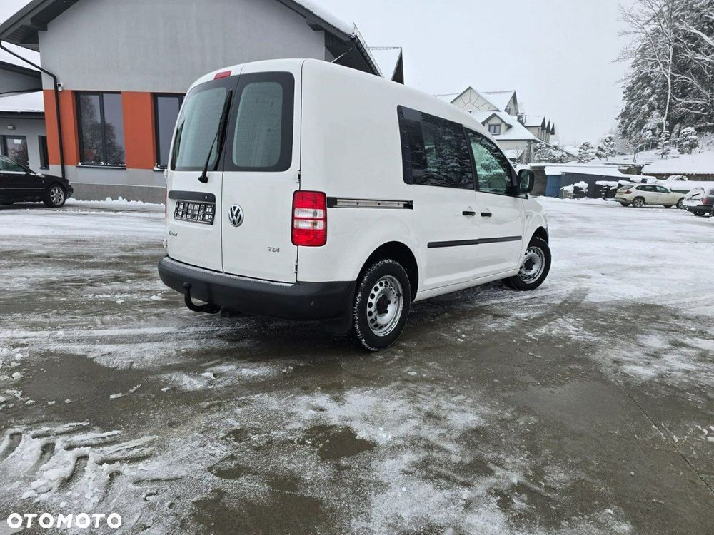 Volkswagen Caddy - 9