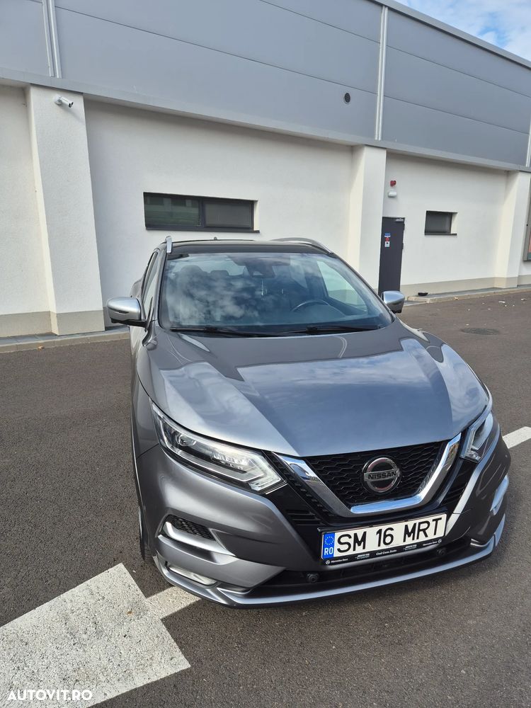 Nissan Qashqai 1.7 dCi Xtronic ALL-MODE 4x4i TEKNA+ - 3