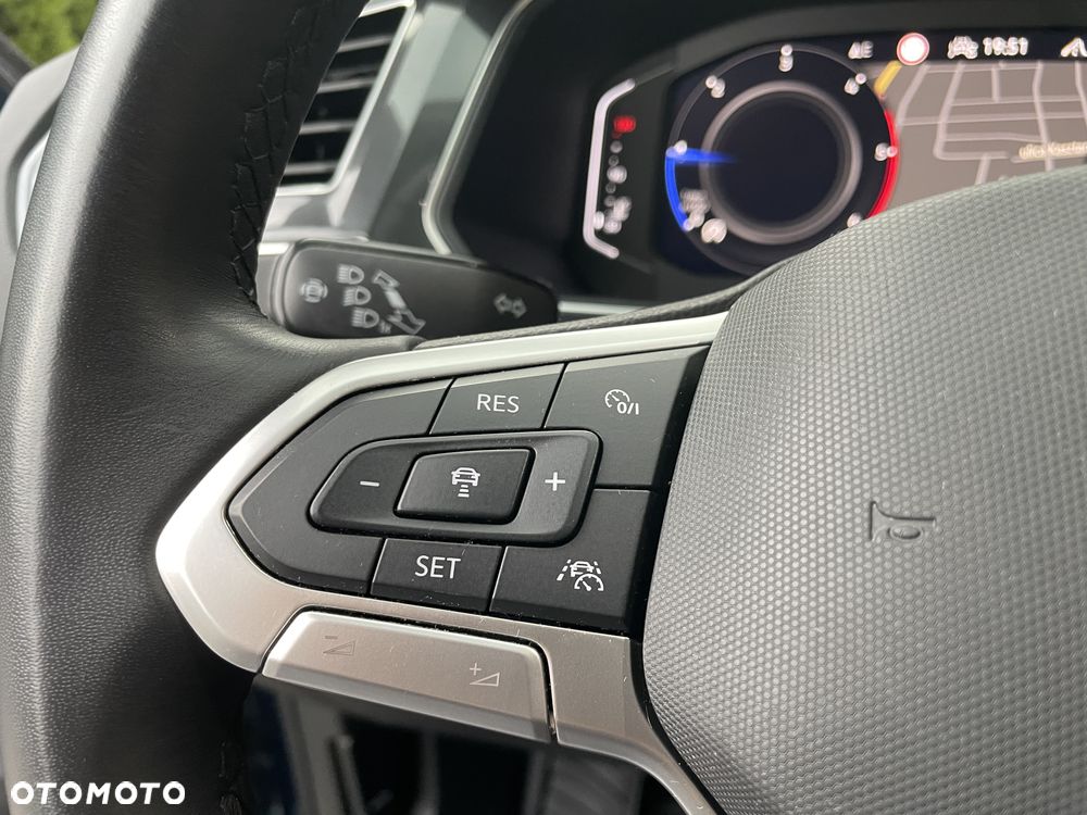 Volkswagen Tiguan 2.0 TDI SCR Life - 18