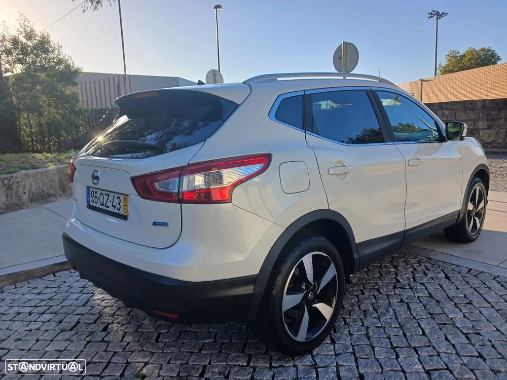 Nissan Qashqai - 30