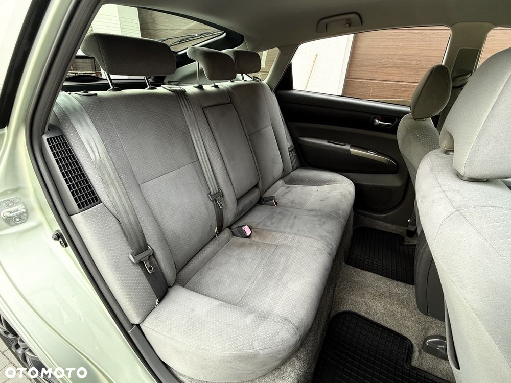 Toyota Prius 1.5 VVT-i Sol - 25