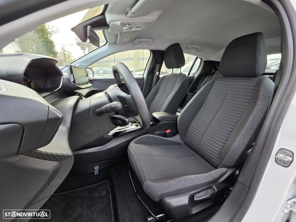 Peugeot e-208 50 kWh Active Pack - 10