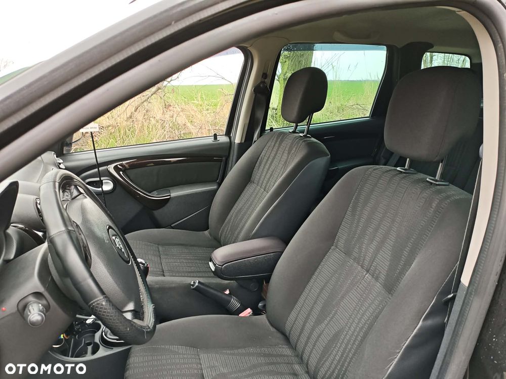 Dacia Duster 1.6 Laureate - 16