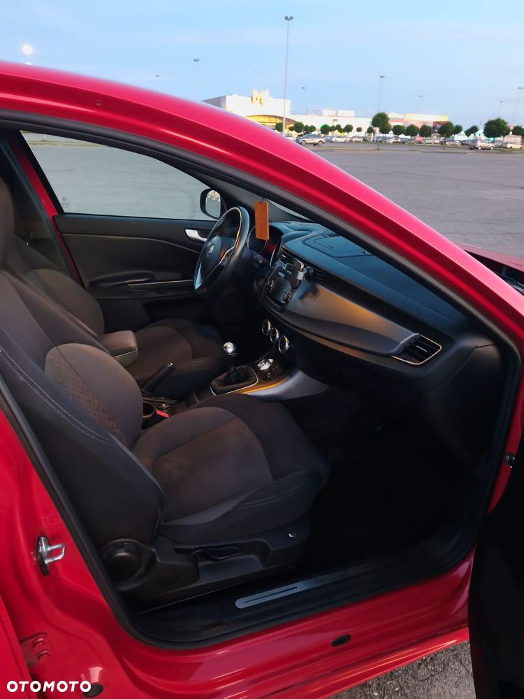 Alfa Romeo Giulietta 2.0 JTDM 16V Sport - 8