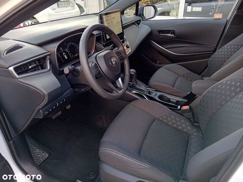Toyota Corolla 1.8 Hybrid Comfort - 11