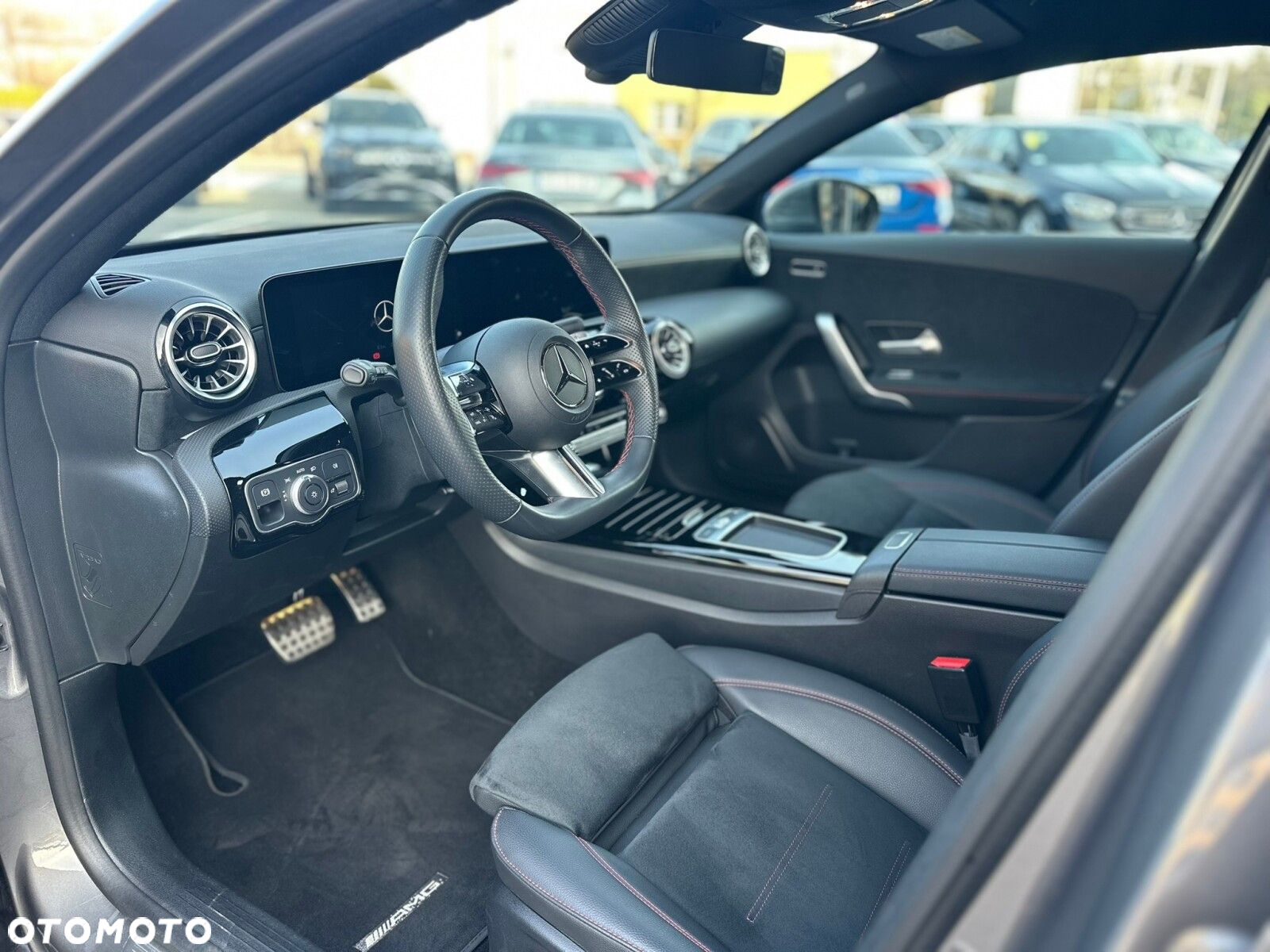 Mercedes-Benz Klasa A 200 AMG Line 7G-DCT - 10