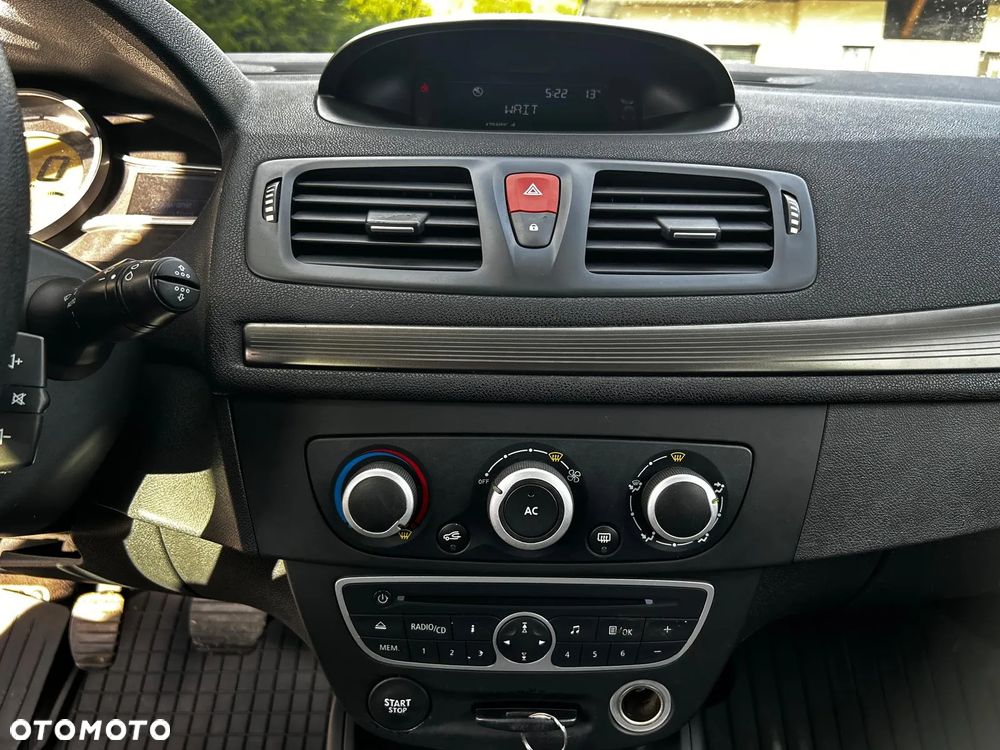 Renault Megane 1.5 dCi Expression - 23