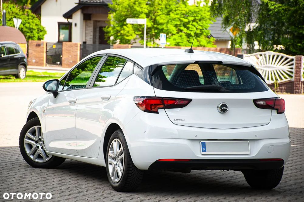 Opel Astra 1.2 Turbo Start/Stop Elegance - 2