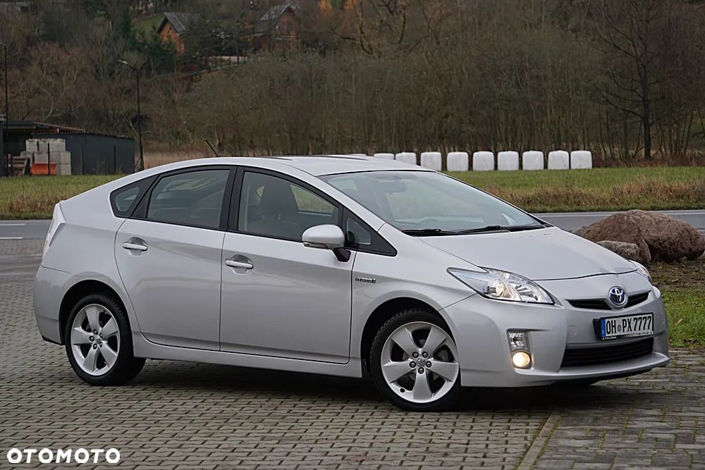 Toyota Prius - 2