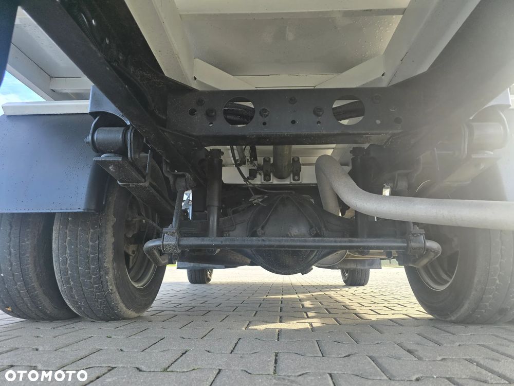 Mitsubishi Fuso canter - 10