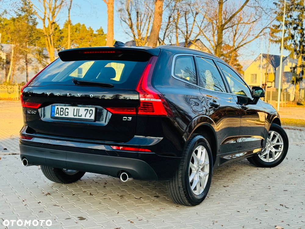 Volvo XC 60 D3 Momentum Pro - 21