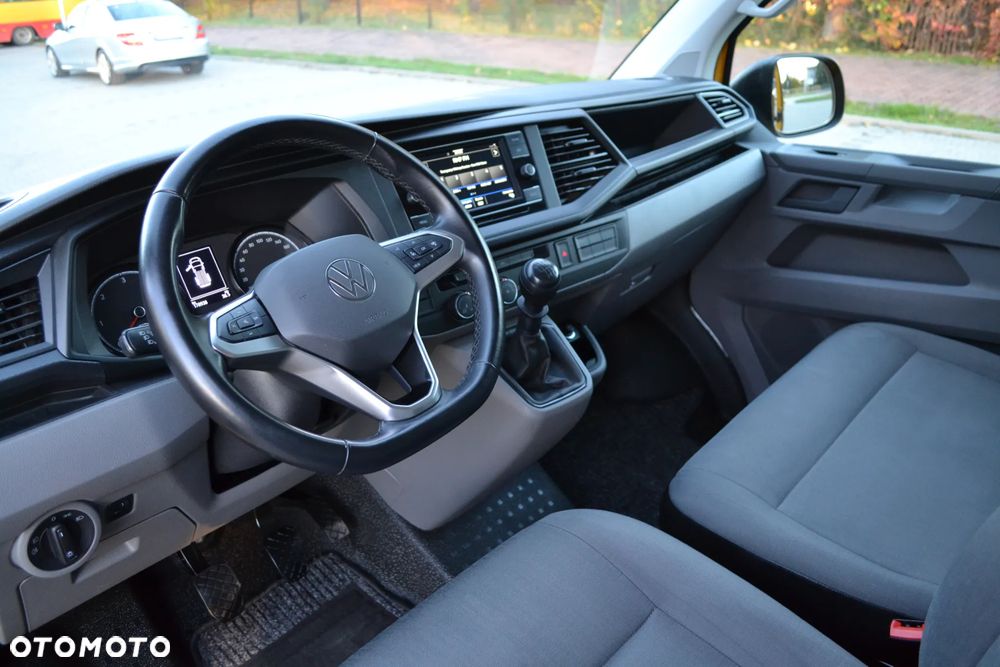 Volkswagen Transporter T6.1 - 16