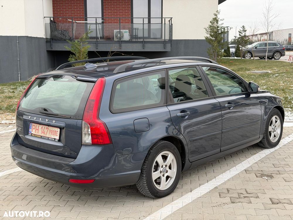 Volvo V50 DPF DRIVe Momentum - 4