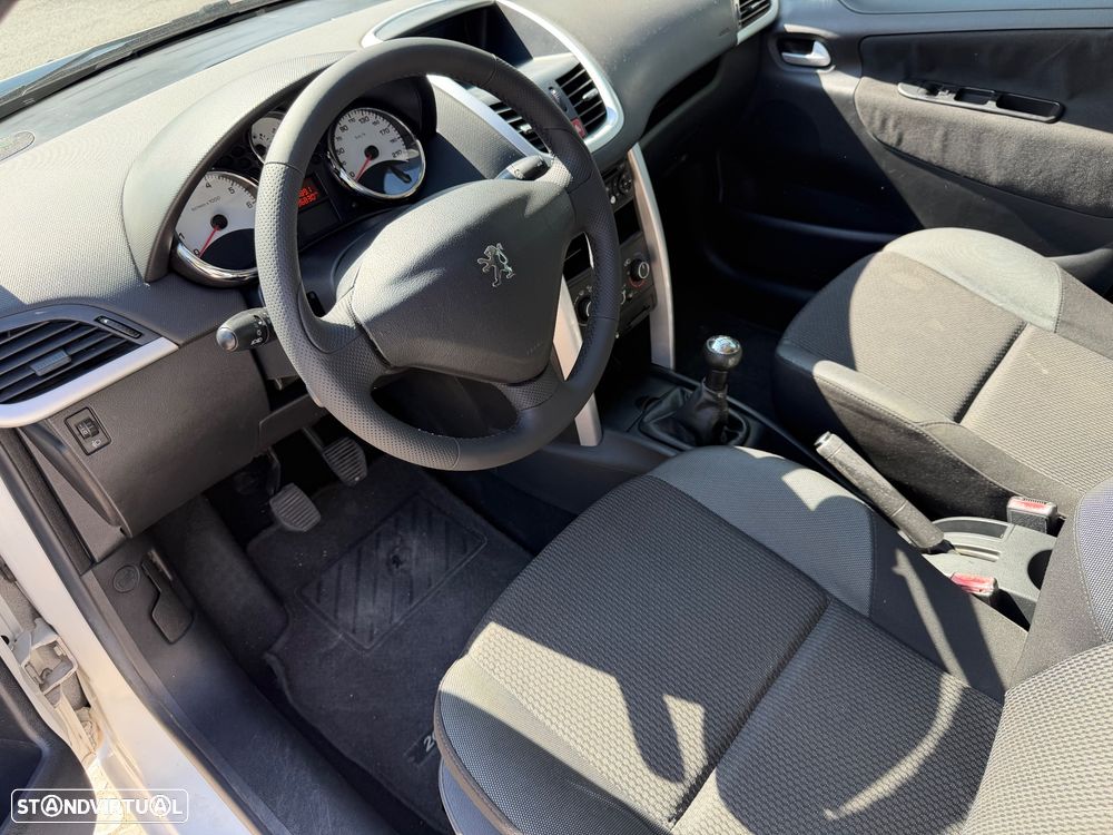 Peugeot 207 1.4 VTi Active - 24