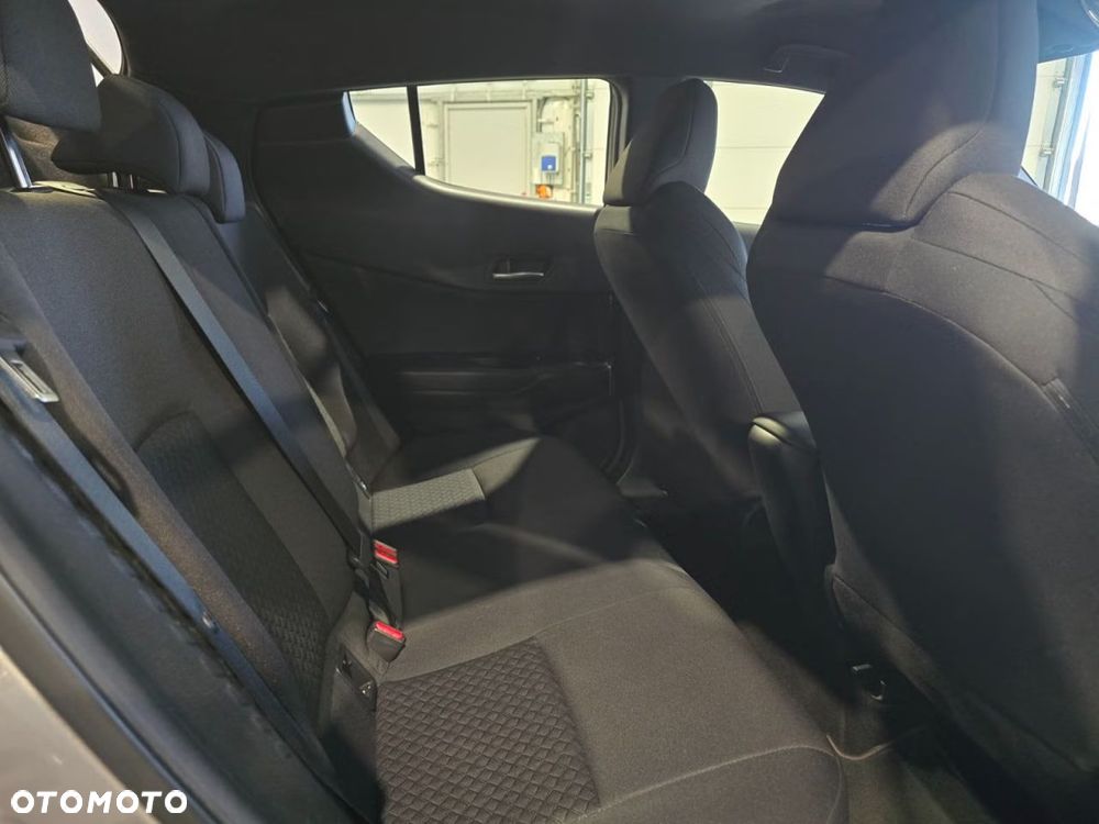 Toyota C-HR Style - 32