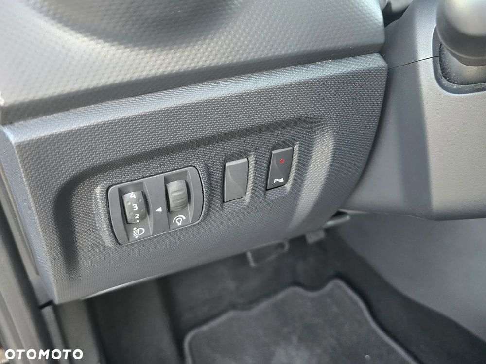 Renault Captur - 22