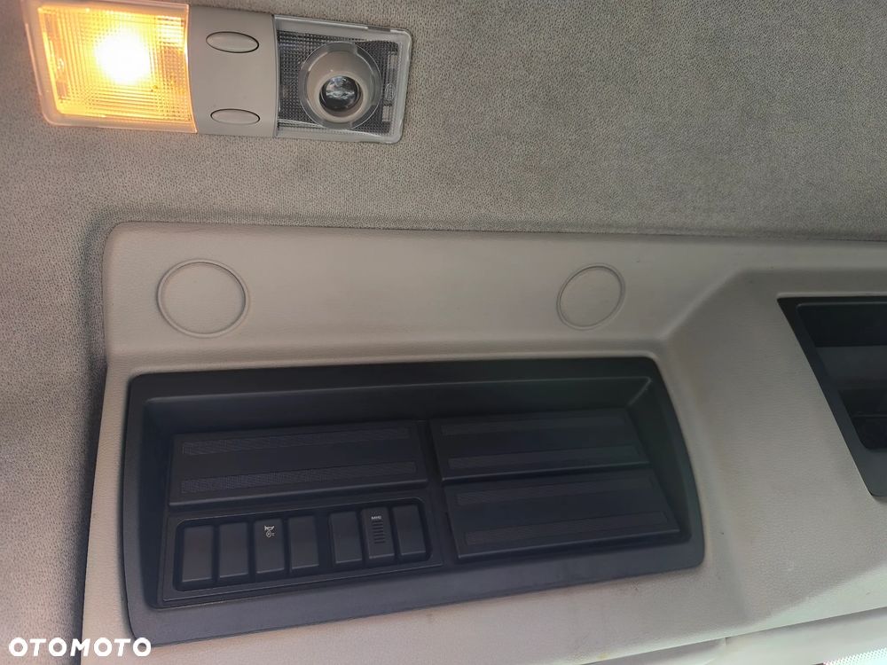 Renault D WIDE C - 10