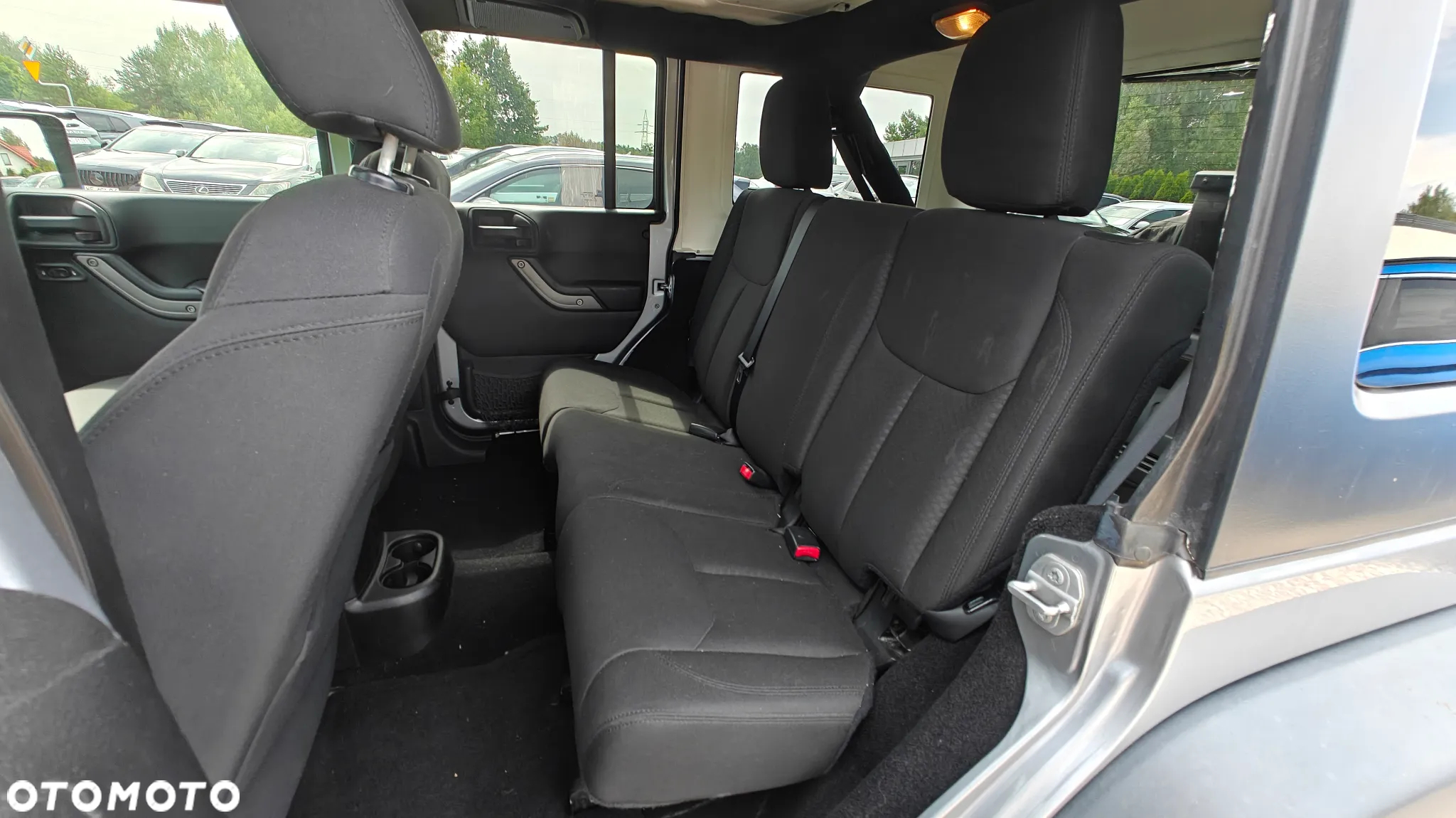 Jeep Wrangler 3.6 Unlim X - 15