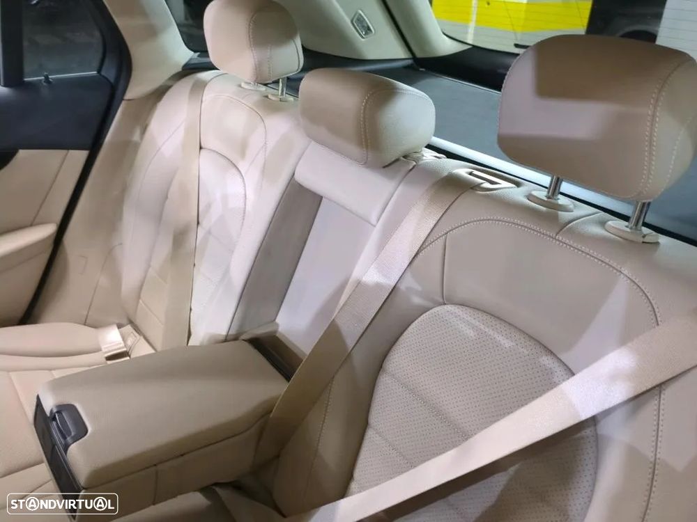 Mercedes-Benz GLC 300 de 4Matic - 9