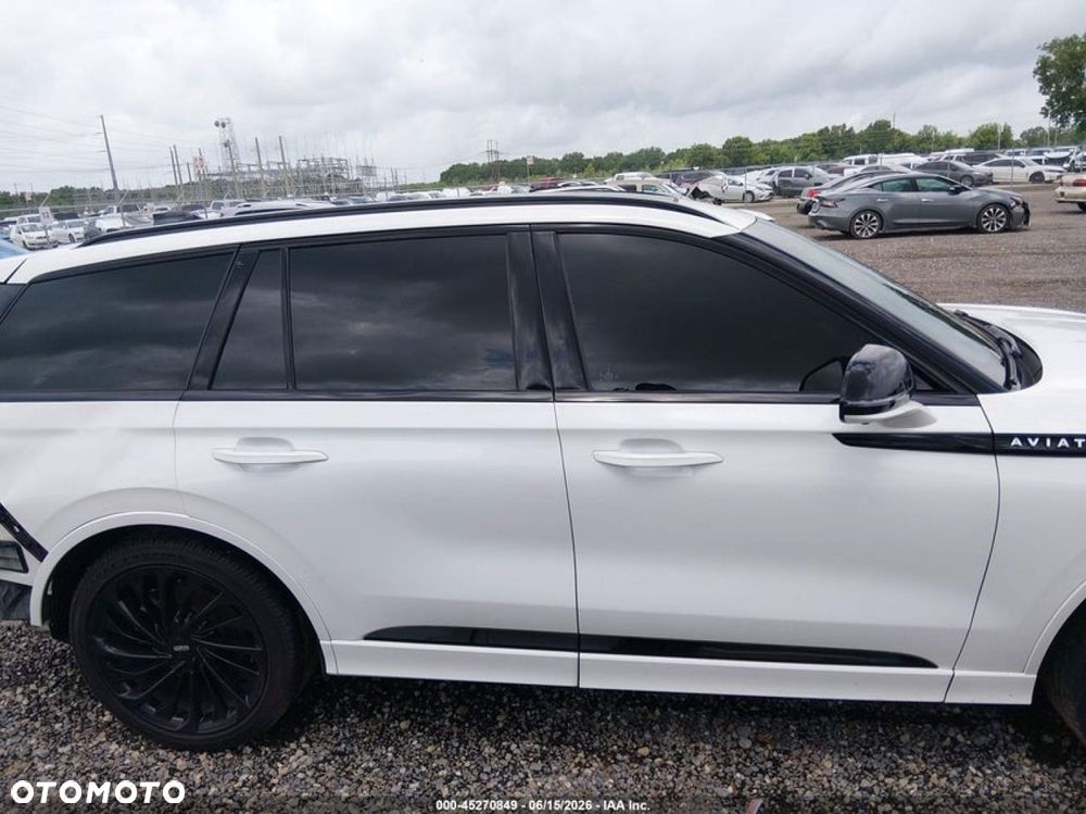 Lincoln Aviator - 5