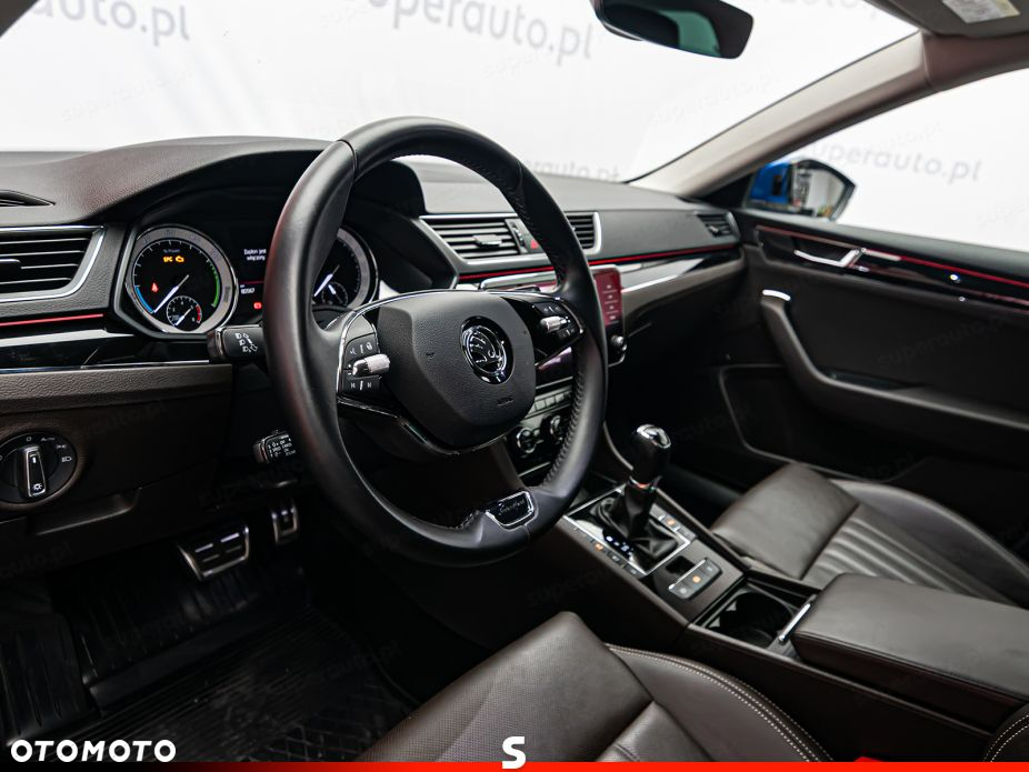 Skoda Superb - 11