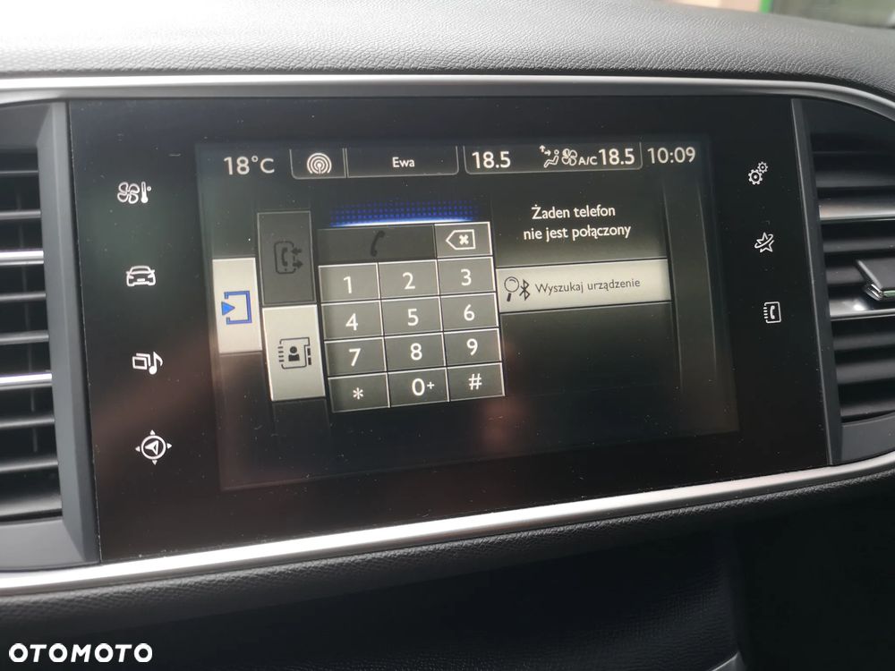 Peugeot 308 PureTech 130 GPF EAT8 Stop & Start Allure Business-Paket - 22