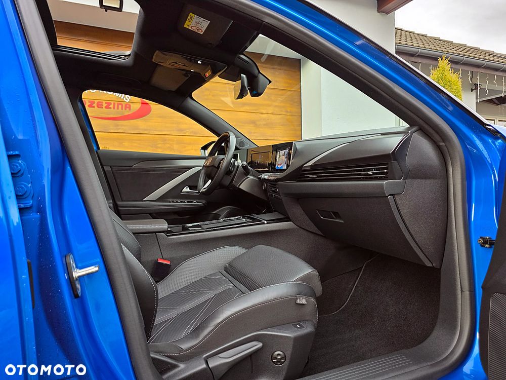 Opel Astra 1.6 T Plug-in Hybrid Ultimate - 30