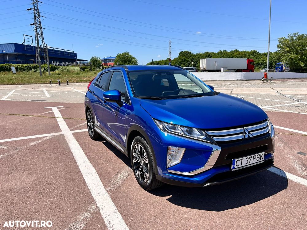 Mitsubishi Eclipse-Cross 1.5-litre 16-valve DOHC MIVEC 4X4 Instyle+ Aut. - 3