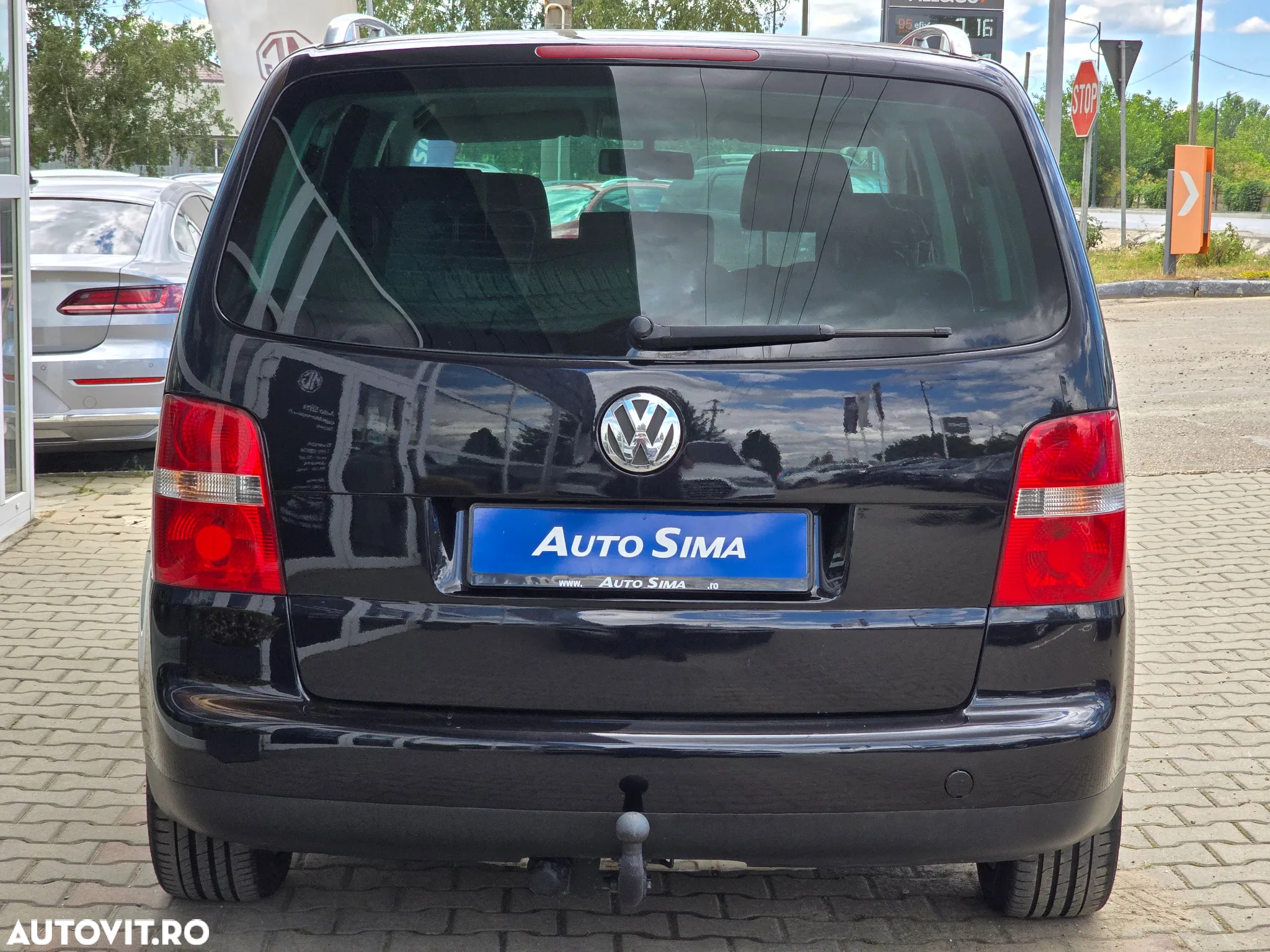 Volkswagen Touran 2.0 TDI DPF DSG Comfortline - 6