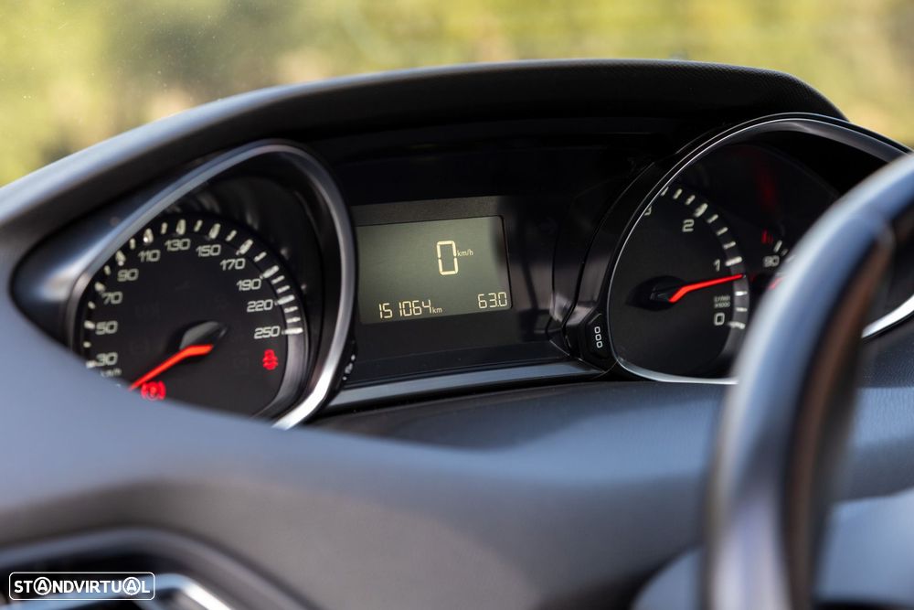 Peugeot 308 1.5 BlueHDi Business Line - 44