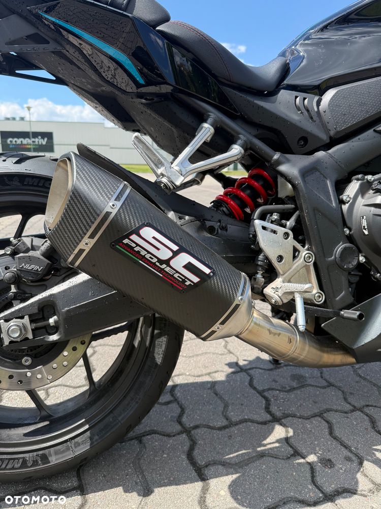 Honda CBR - 4