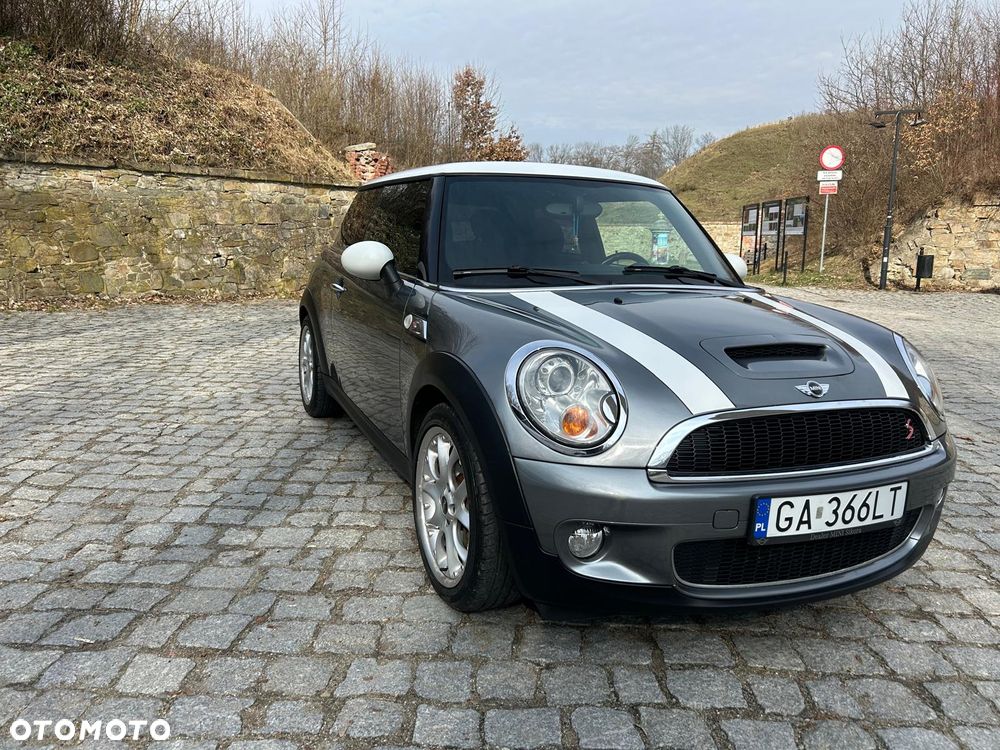 MINI Cooper S 50 Camden - 2