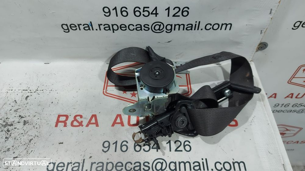 Cinto de Segurança Frente Direito Opel Corsa D 607707600E Original - 2