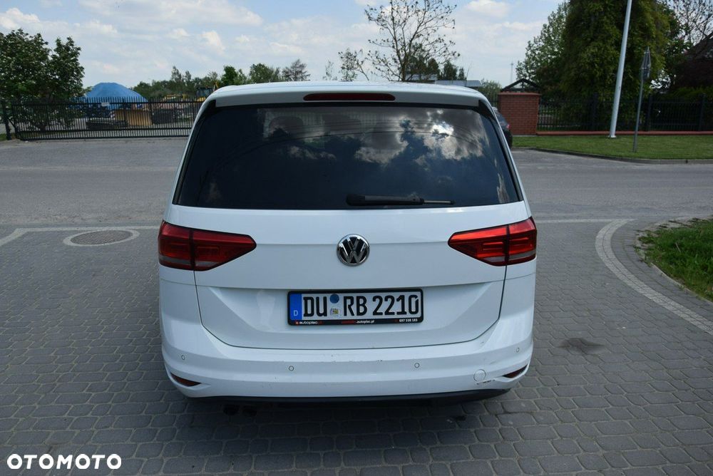 Volkswagen Touran 2.0 TDI BMT Comfortline DSG - 12