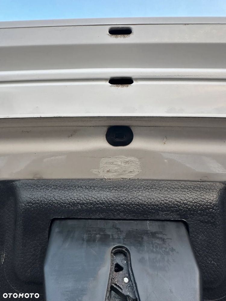 Hyundai i40 1.7 CRDi Comfort + - 17