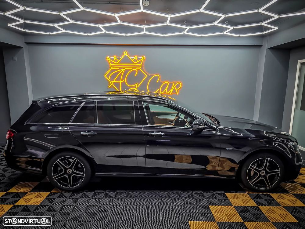 Mercedes-Benz E 300 de 9G-TRONIC AMG Line - 12