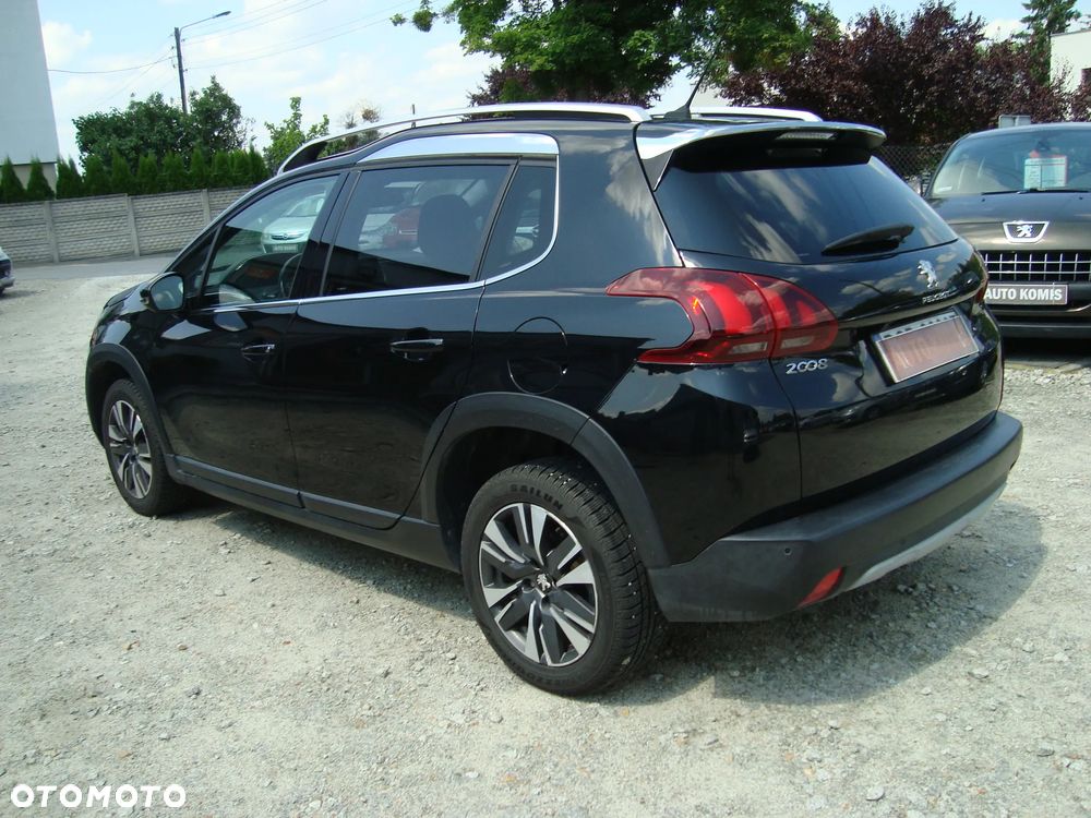 Peugeot 2008 - 6