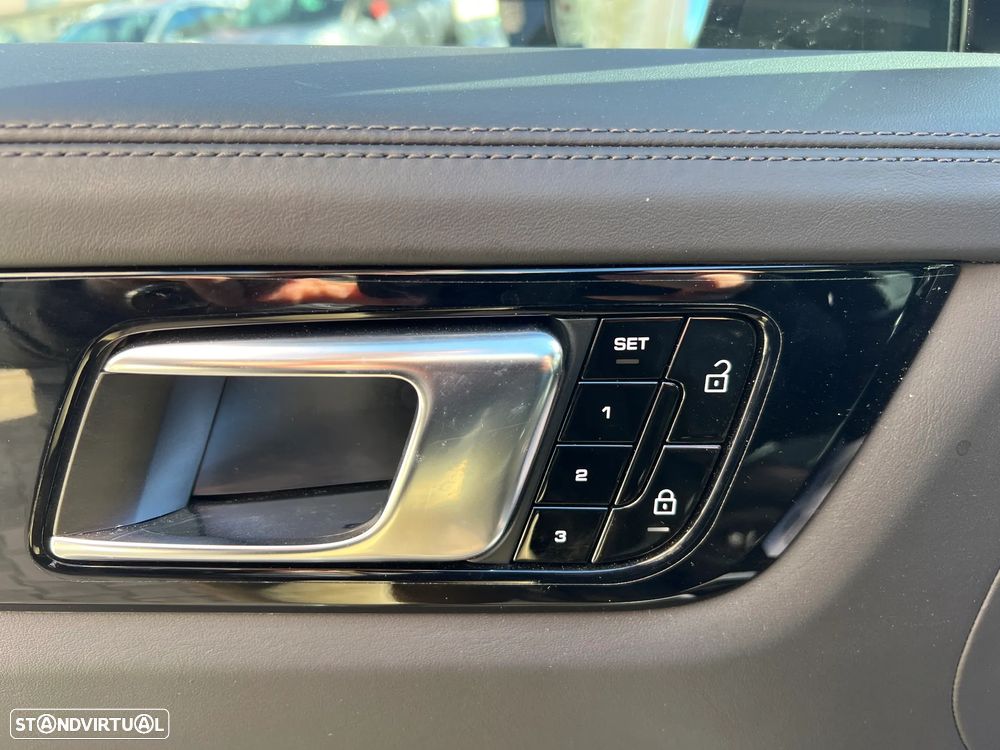 Porsche Cayenne E-Hybrid Tiptronic S - 15