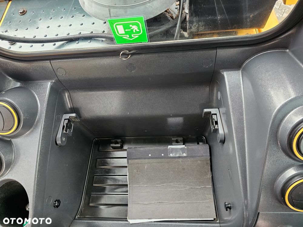 Hyundai HW 140 HW140 - 30