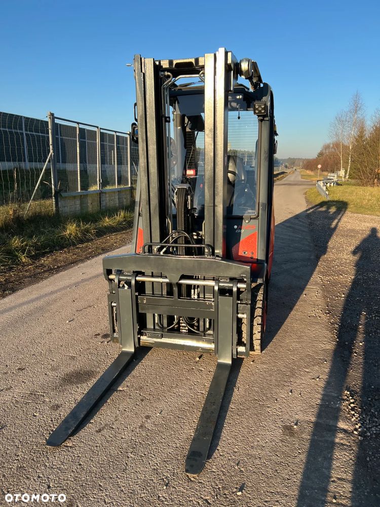 Linde H25T-02 - 3