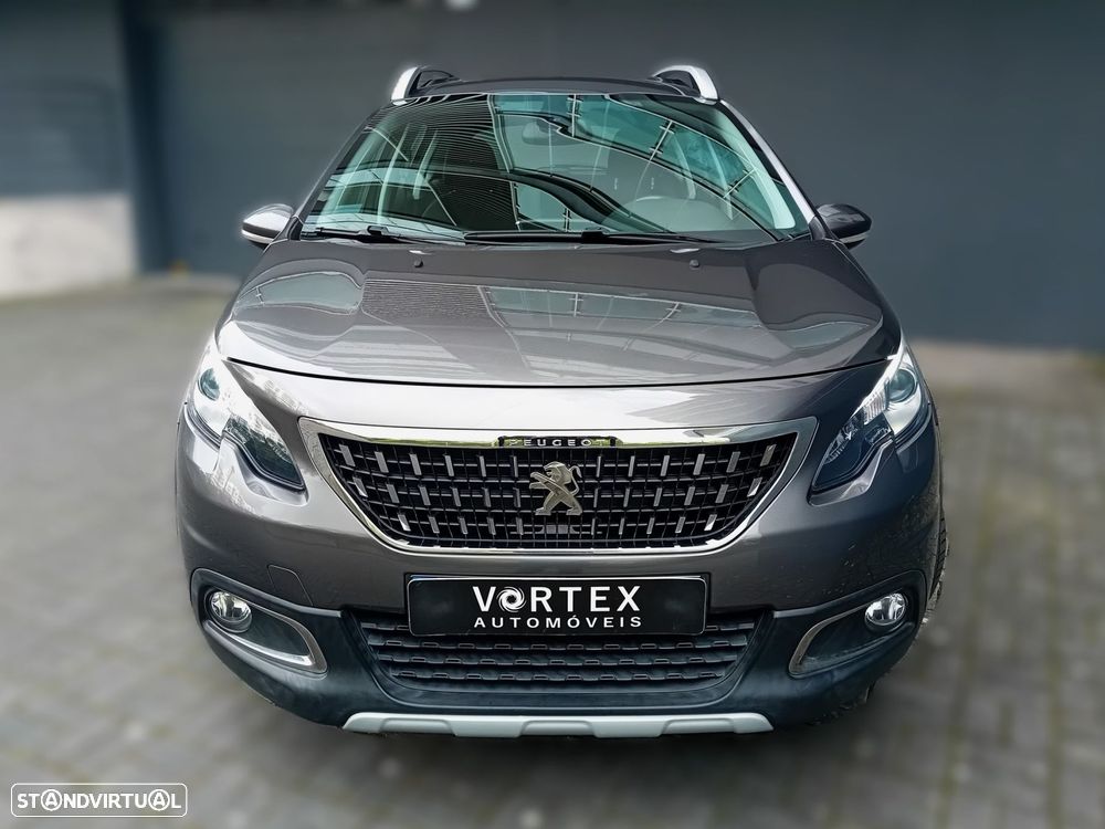 Peugeot 2008 1.2 PureTech Allure EAT6 - 3