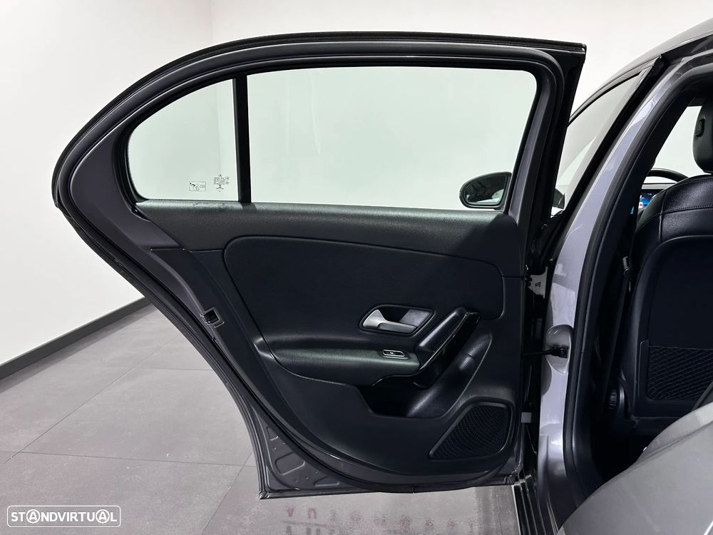 Mercedes-Benz A 180 d Progressive Aut. - 39