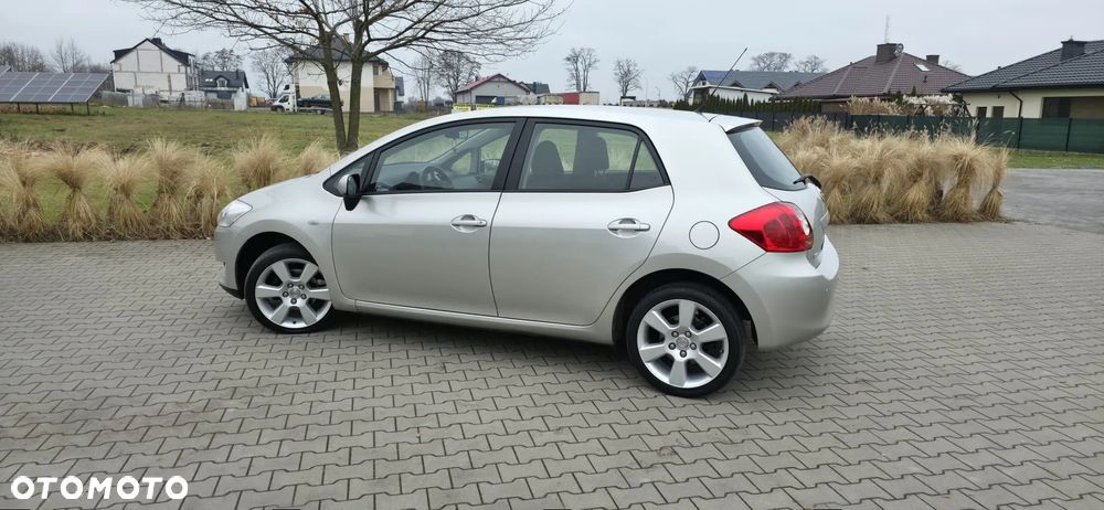 Toyota Auris 1.6 VVT-i Multimode Sol - 3