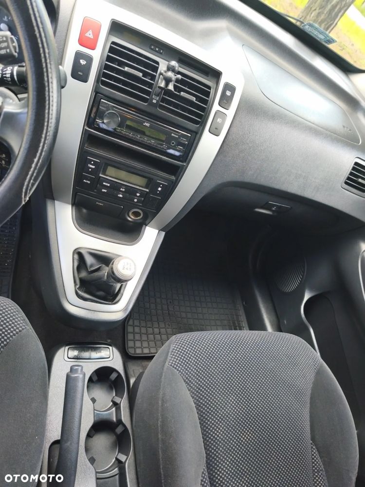 Hyundai Tucson 2.0 Comfort 2WD - 7