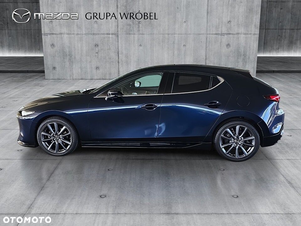 Mazda 3 - 8