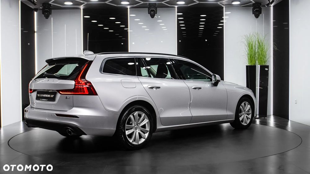 Volvo V60 B4 D Momentum Pro - 7