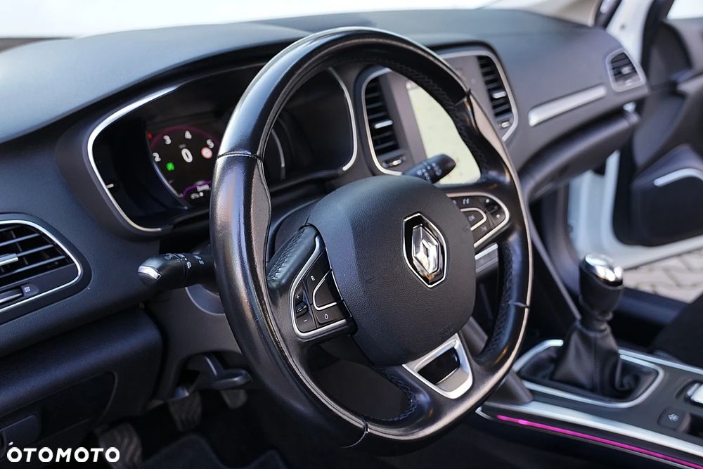 Renault Megane 1.3 TCe FAP Intens - 33